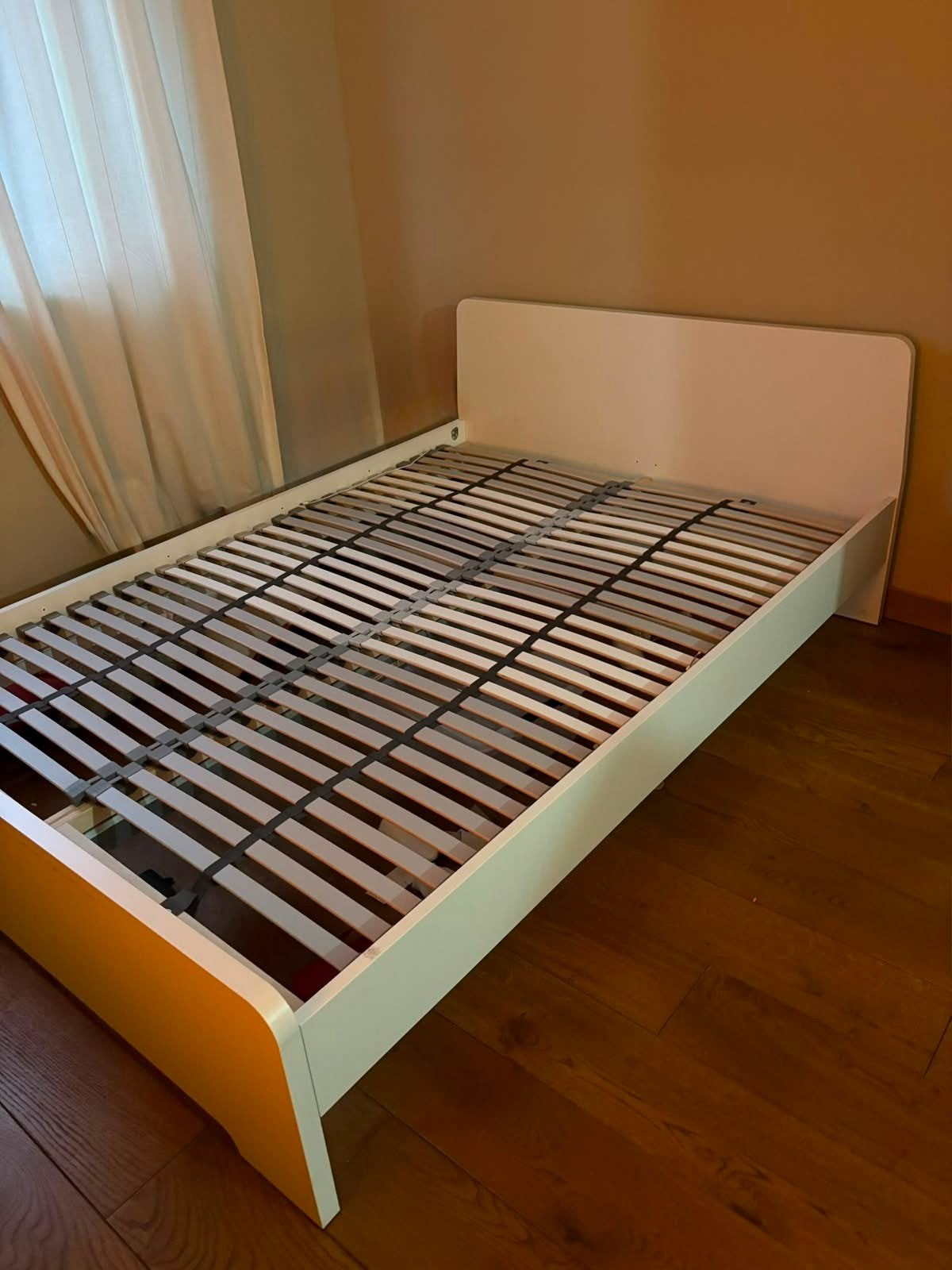 bed Ikea 2 persooms.140x 200 t.e.a.b, Ophalen, Gebruikt, Wit, 140 cm
