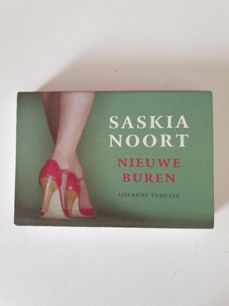 Boekje Dwarsligger nr 34- Saskia Noort - Nieuwe Buren, Ophalen of Verzenden, Gelezen
