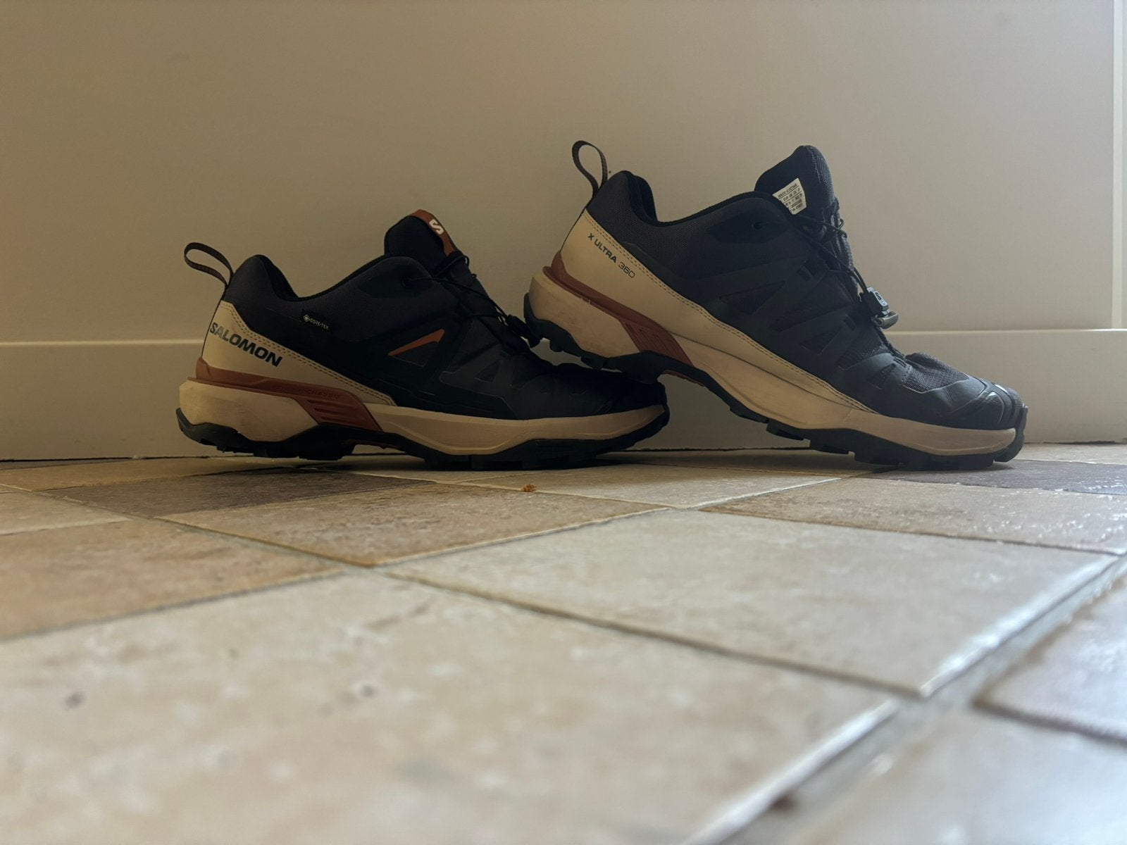 Salomon X ultra 360 gtx maat 45.1/3, Ophalen of Verzenden, Zo goed als nieuw, Schoenen