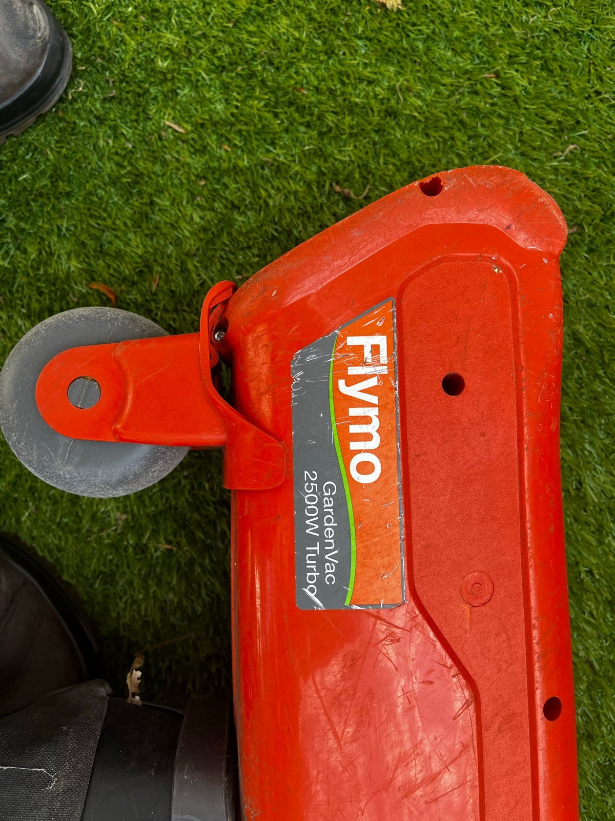 Flymo GardenVac 2500W Turbo Bladblazer/Bladzuiger, Tuin en Terras, Ophalen, Gebruikt, Handgedragen, Met opvangzak