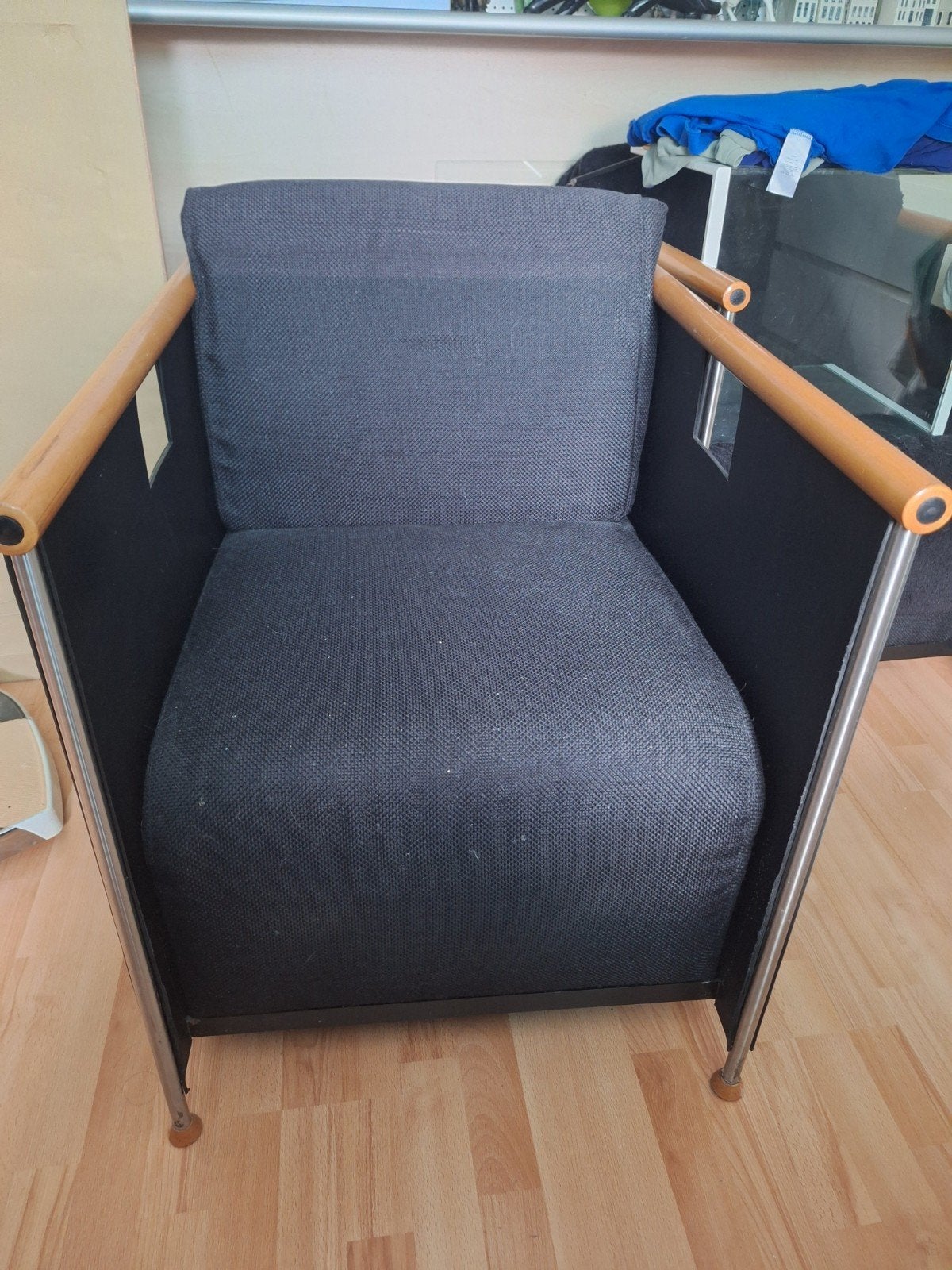 vintage the box .ontworpen door Pierre mazairac., Eenpersoons, Minder dan 75 cm, Ophalen of Verzenden, Zo goed als nieuw