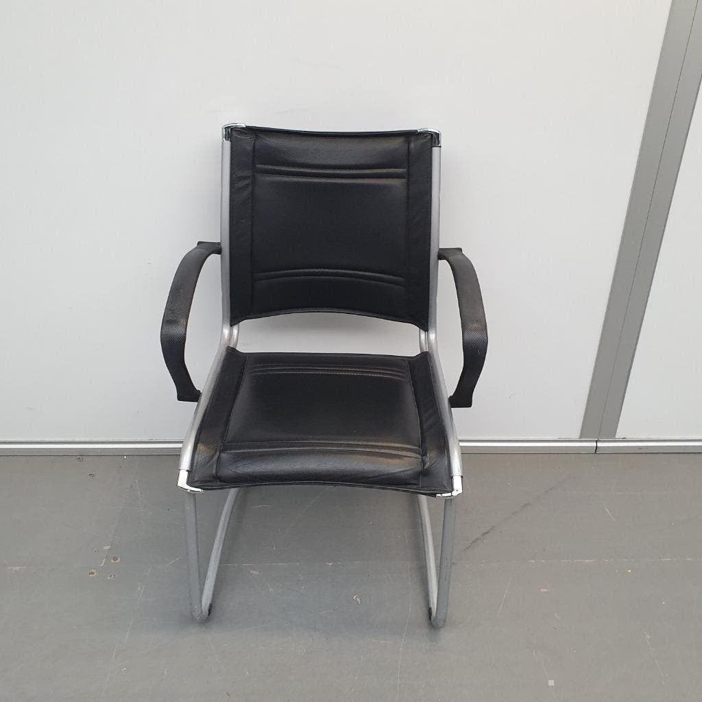Set 2x Kantoorstoel zwarte skai vergaderstoel sledeframe, Huis en Inrichting, Ophalen, Gebruikt, Vijf, Zes of meer stoelen