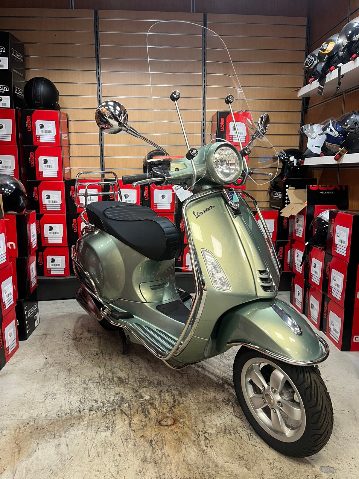 Vespa Primavera Portofino Custom| 25KM/45KM | 3 MND GARANTIE, Ophalen, Vespa, Overige modellen, Vespa
