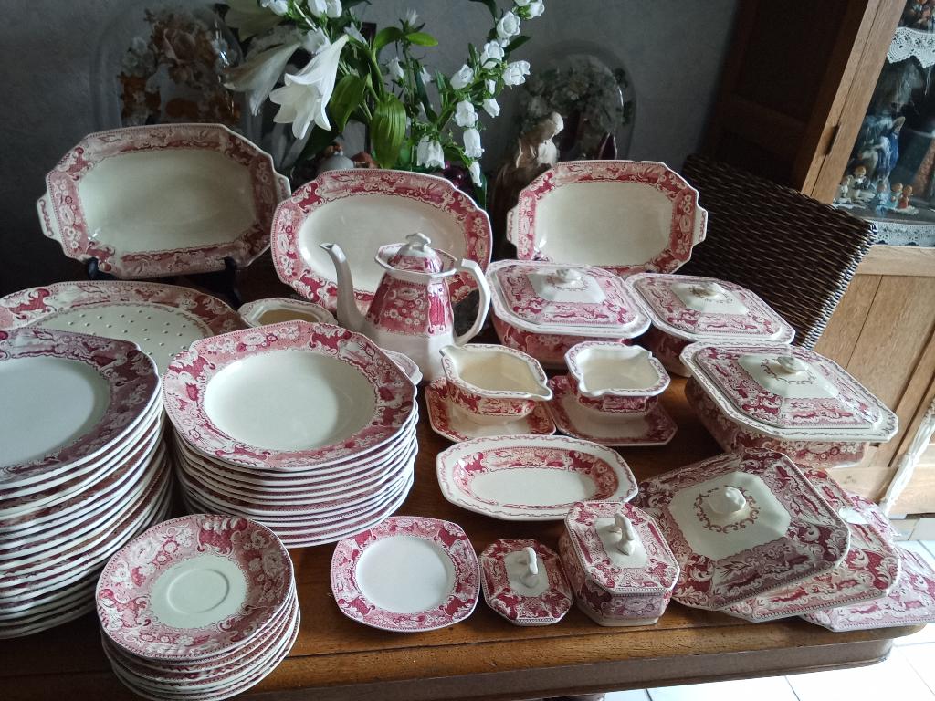 te koop losse serviesdelen societe ceramique VICTORIA, Antiek en Kunst, Antiek | Servies los, Ophalen of Verzenden