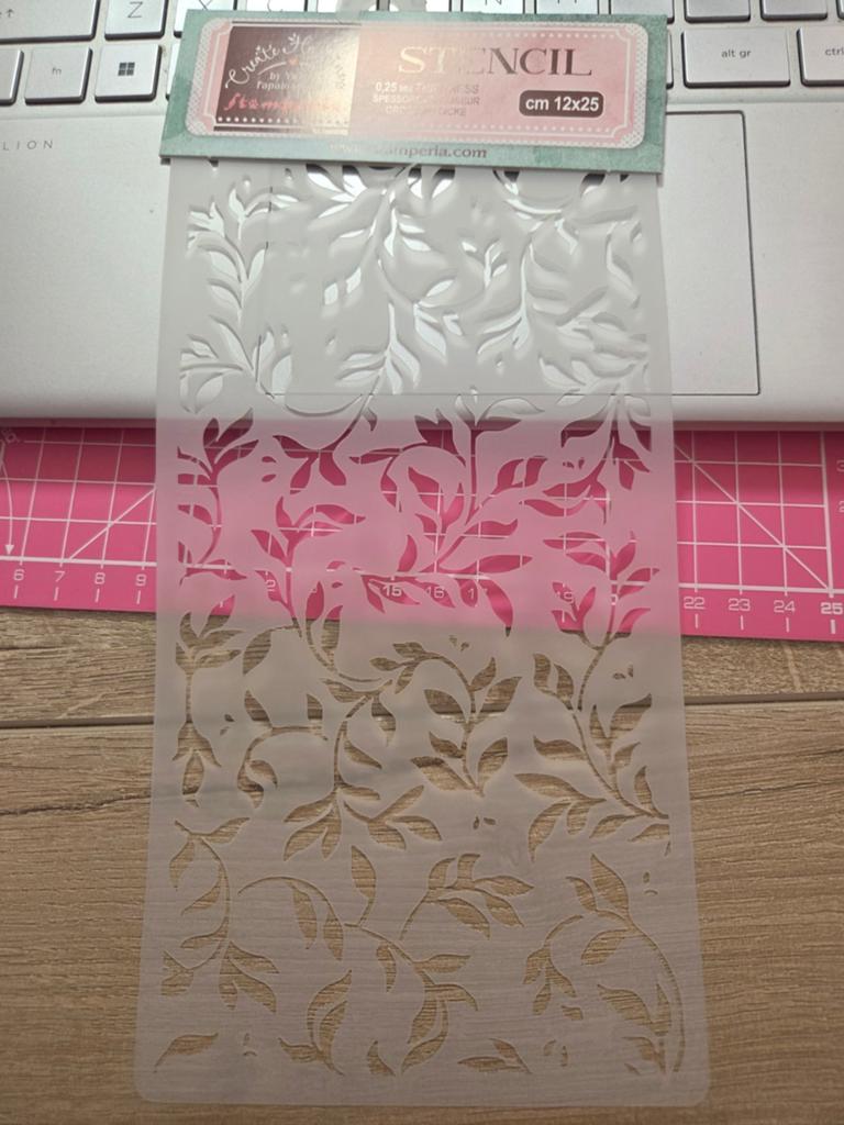 stencil Stamperia drie verschillende nieuw, Ophalen of Verzenden, Nieuw, Frame of Mal
