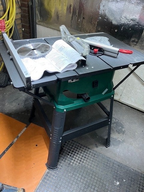 Te Koop Z.G.A.N. PARKSIDE Tafelcirkelzaag 2000 W, Ophalen, Cirkelzaag, Zo goed als nieuw, 30 tot 70 mm