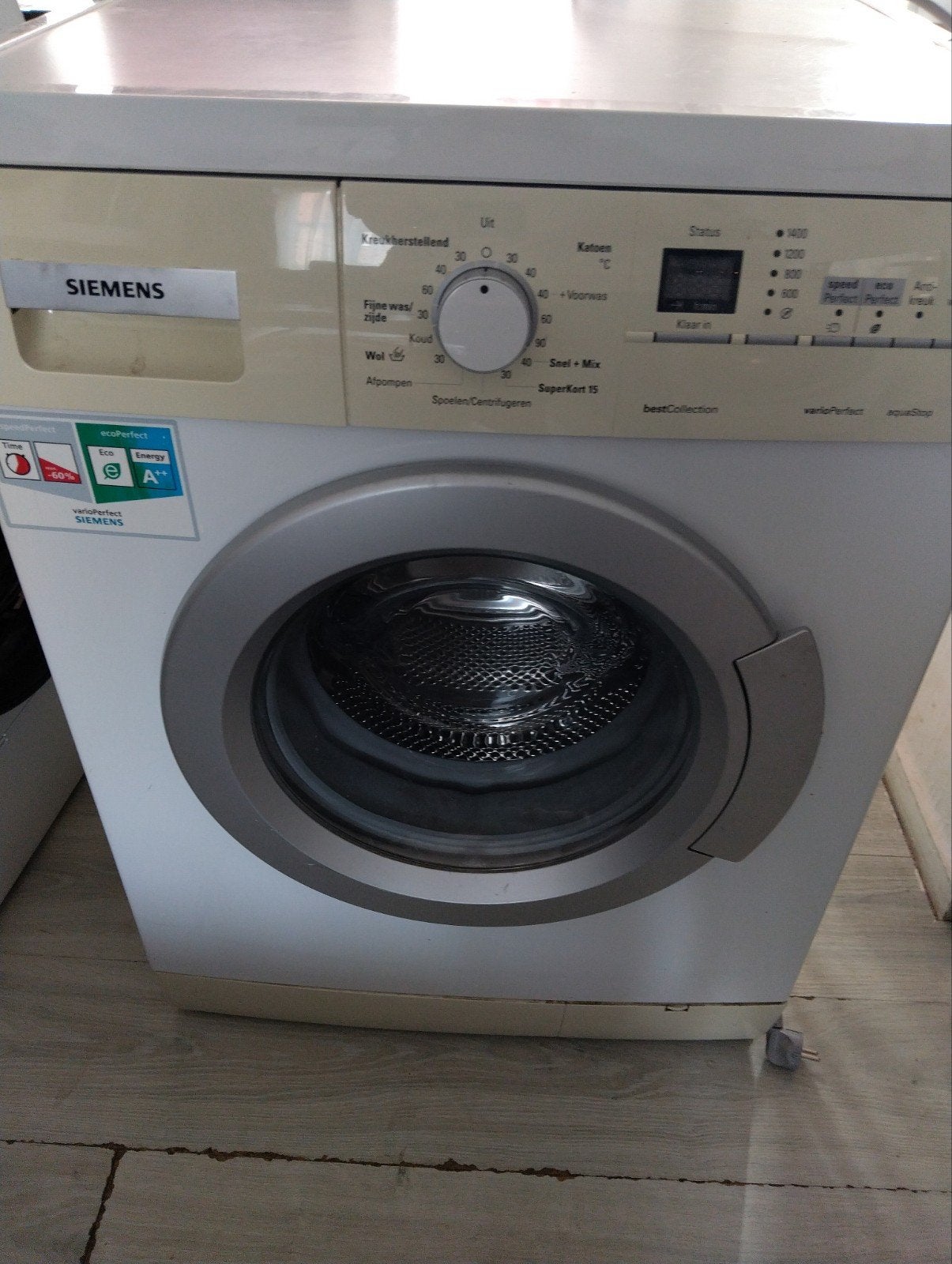 Bosch Maxx 7 vario perfect 7kg en Siemens IQ300 beide igs, Ophalen, Gebruikt, Energieklasse A of zuiniger, Voorlader