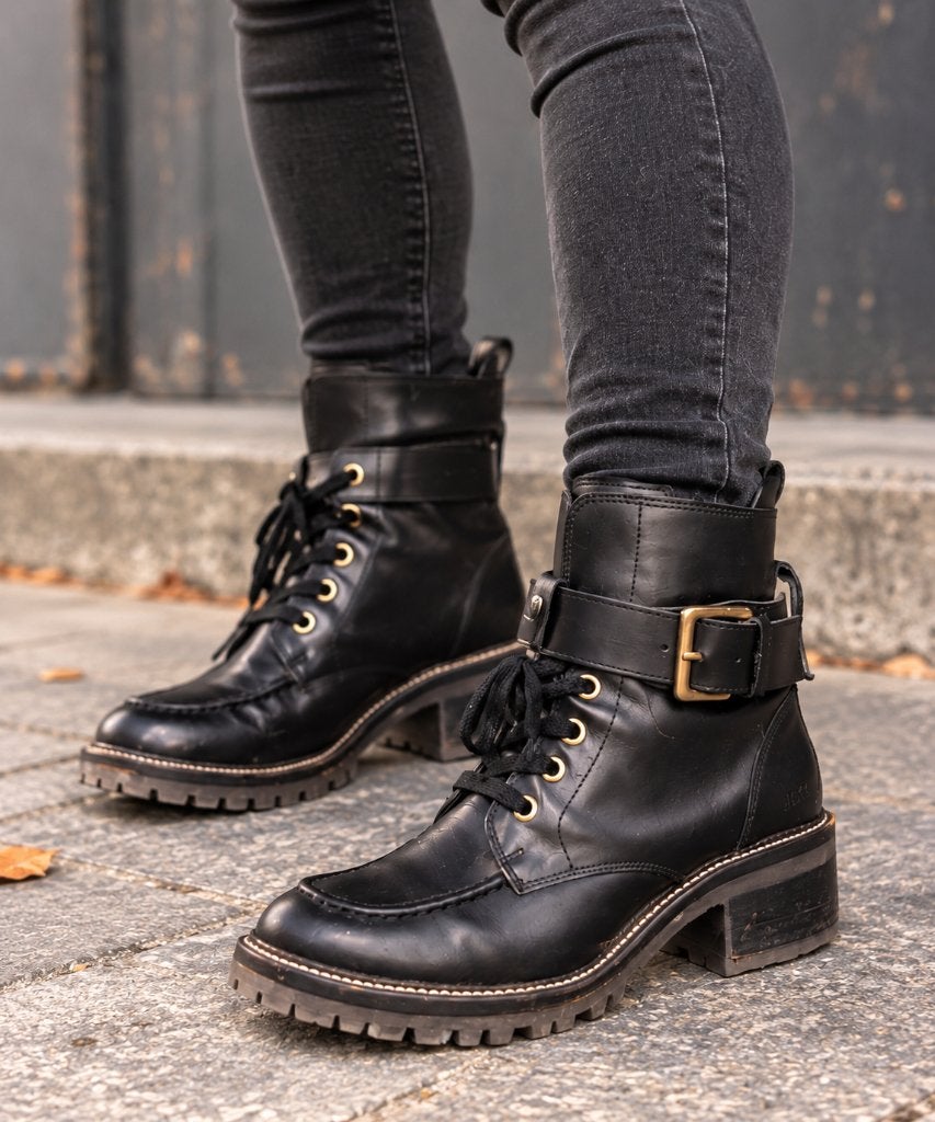 NUBIKK zwarte leren biker boots enkellaarsjes maat 39, Nubikk, Zwart, Lage of Enkellaarzen, Ophalen of Verzenden