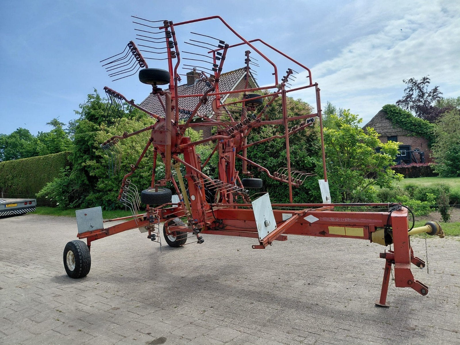 Kuhn GA 7301 dubbele hark zwadhark wiers, Ophalen, -, -, Weidebouw