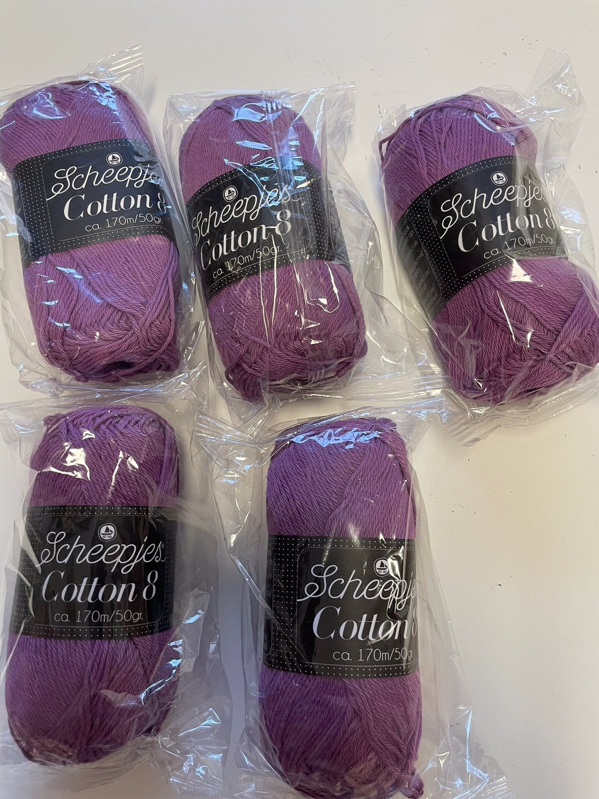10 bollen Scheepjes cotton 8 in kleur paars, haak/ breigaren, Hobby en Vrije tijd, Ophalen of Verzenden, Nieuw, Breien of Haken