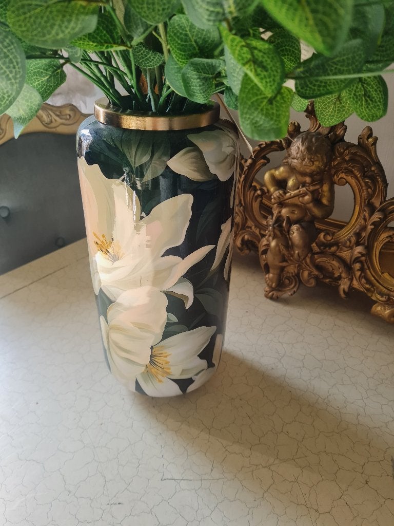 Nieuwe metalen vaas met lelie decor foto 1 t/m 7, Heikant 21 Kaatsheuvel, 21 cm, Meerkleurig, Belle Vieille Brocante