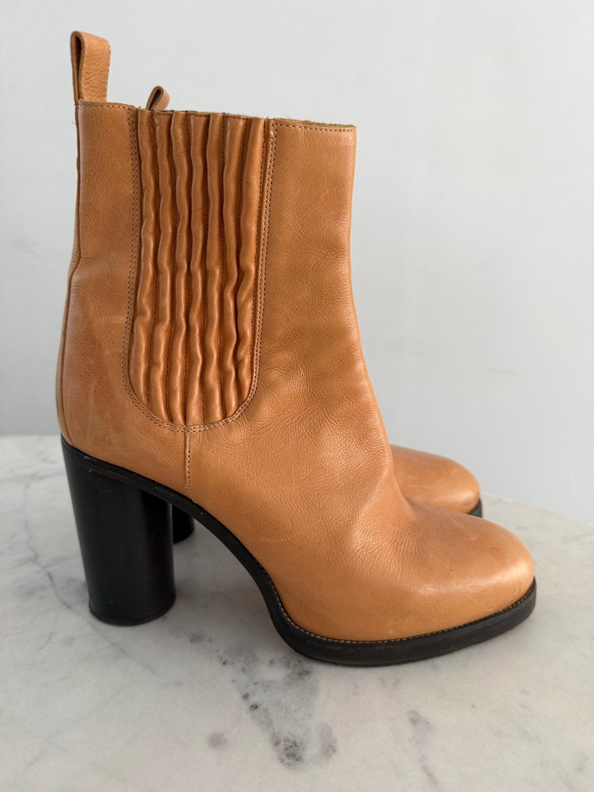 Isabel Marant Lilde leren enkellaarzen - Maat 40, Kleding | Dames, Ophalen of Verzenden, Gedragen, Bruin, Lage of Enkellaarzen