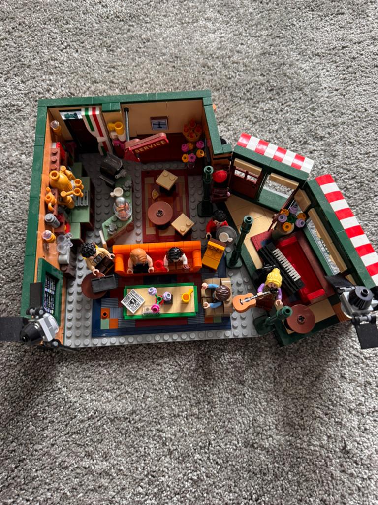 Lego central perk 21319, Ophalen, Lego, Compleet, Complete set