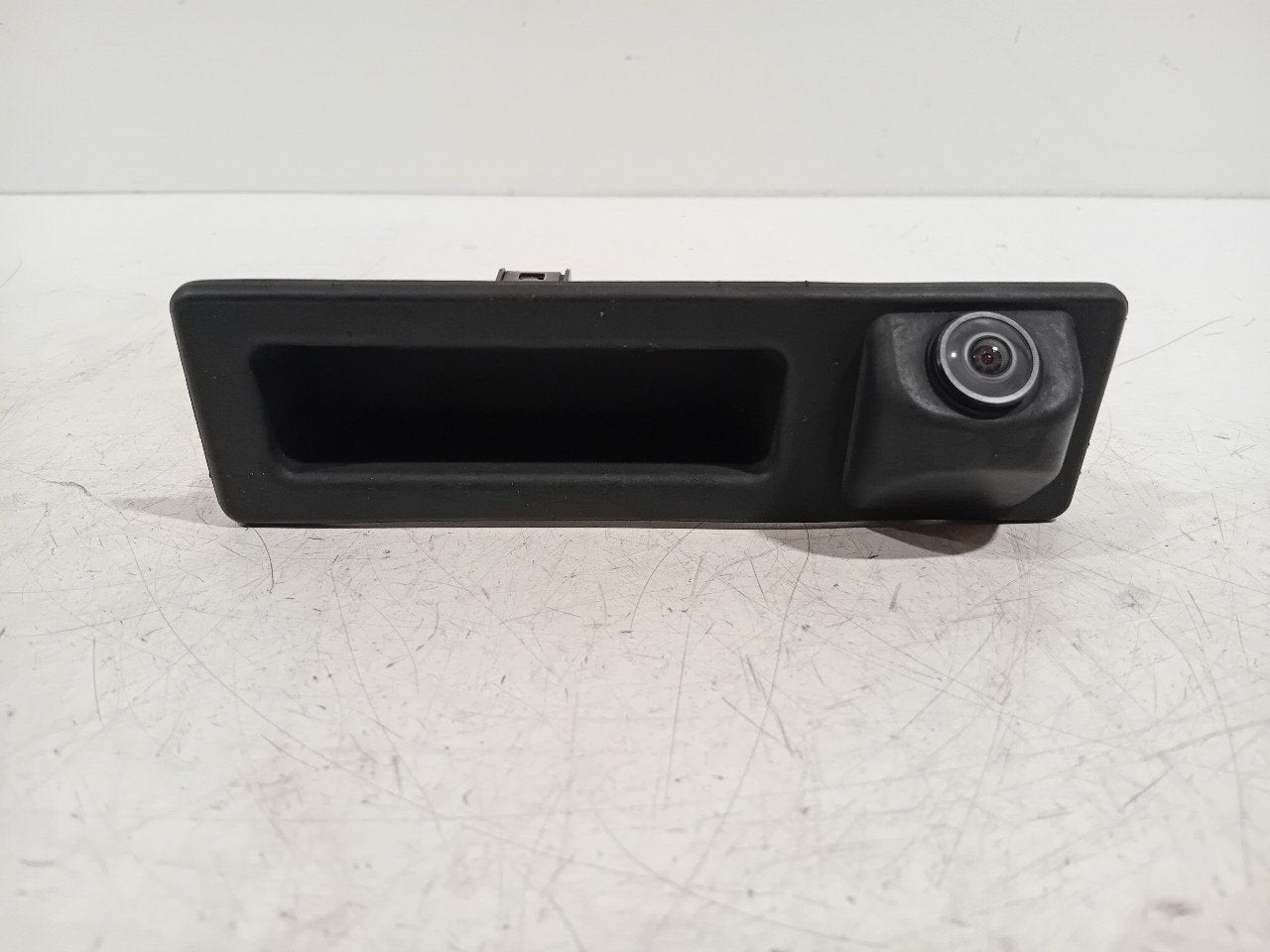 Camera achter BMW X5, Onderdelen@venauto.nl, Van der Ven Autorecycling B.V., Gebruikt, Ettenseweg 76, 4706 PB Roosendaal, The Netherlands