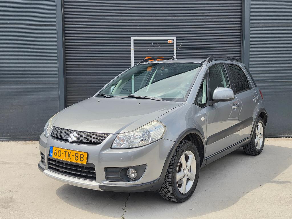 Suzuki SX4 1.6 4Grip Exclusive | 4X4 | Nette auto | Trekhaak, Auto's, Suzuki, Voorwielaandrijving, Stof, Zwart, 4 cilinders