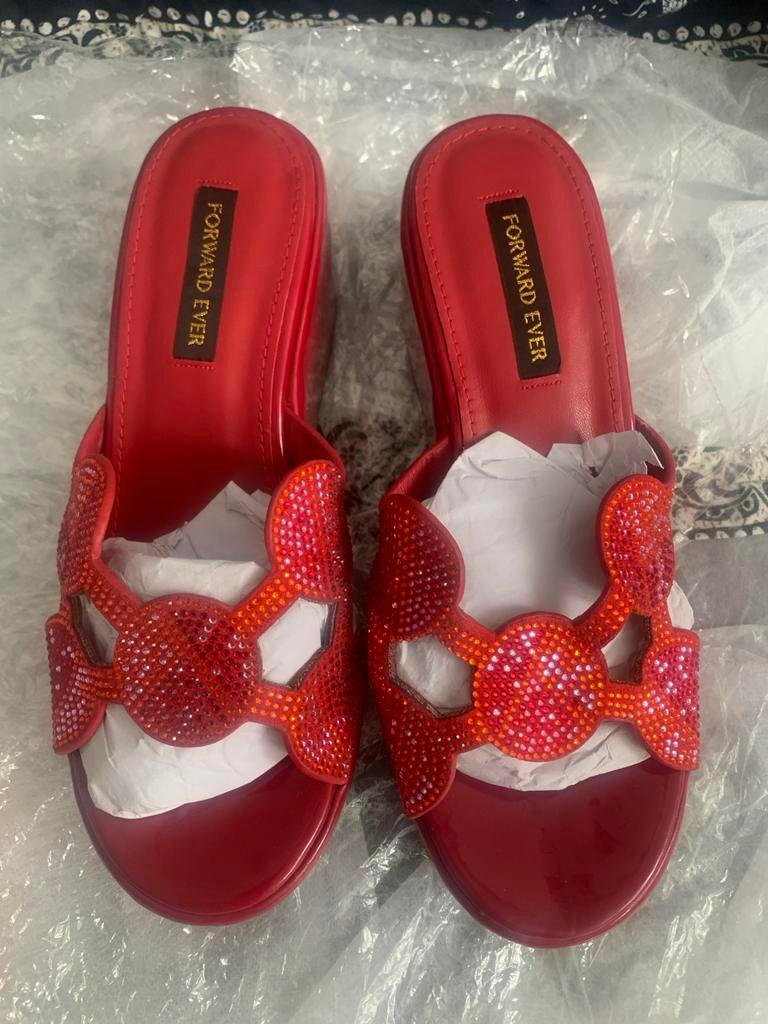 Nieuwe rode hakken/pumps maat 37, Ophalen of Verzenden, Nieuw, Rood, Pumps