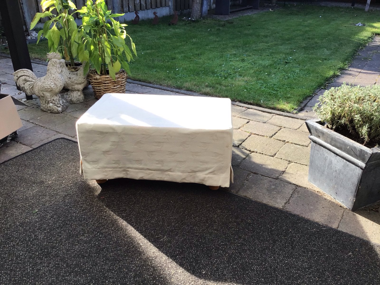 Hocker met houten balpootjes, Huis en Inrichting, Ophalen of Verzenden, Gebruikt, Rechthoekig, Hout