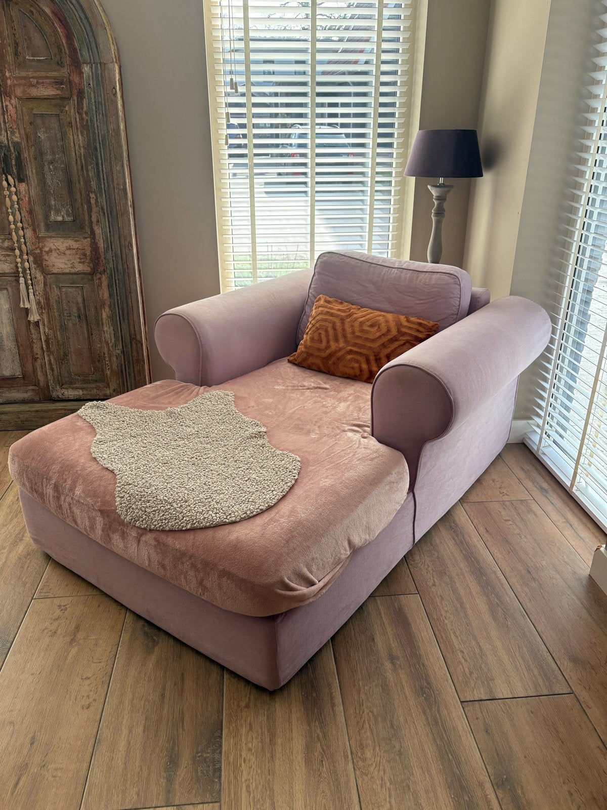 Comfortabele roze chaise longue, Huis en Inrichting, Fauteuils, Ophalen, Zo goed als nieuw, 75 tot 100 cm, Stof