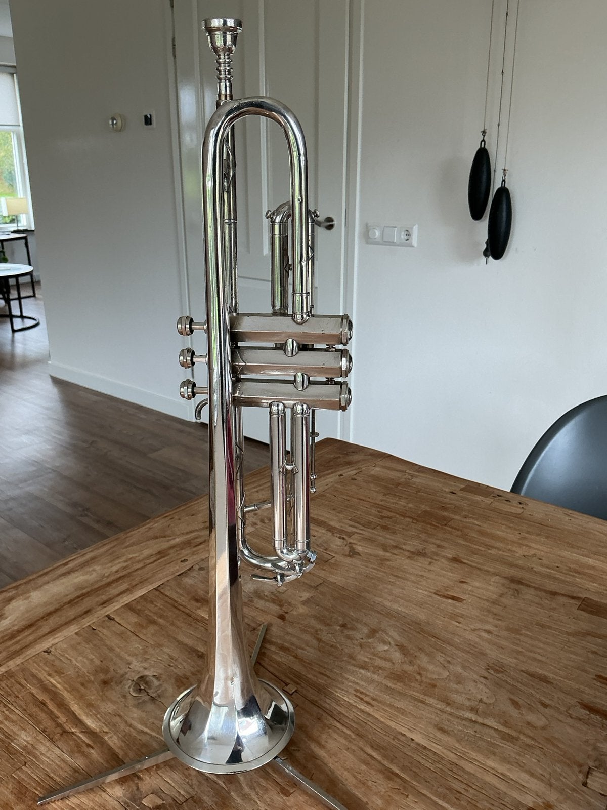 Unieke trompet., Muziek en Instrumenten, Ophalen, Gebruikt, Bes-trompet, Met koffer