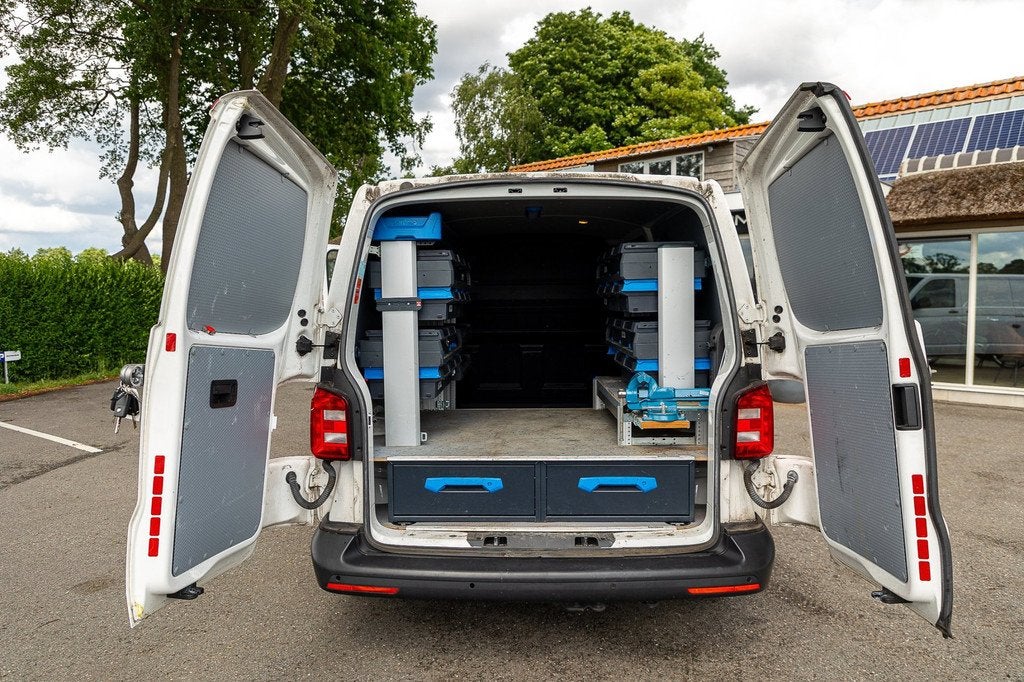 Volkswagen Transporter 2.0 TDI L2H1 Comfortline Volledig ing, Voorwielaandrijving, Stof, Gebruikt, Euro 6
