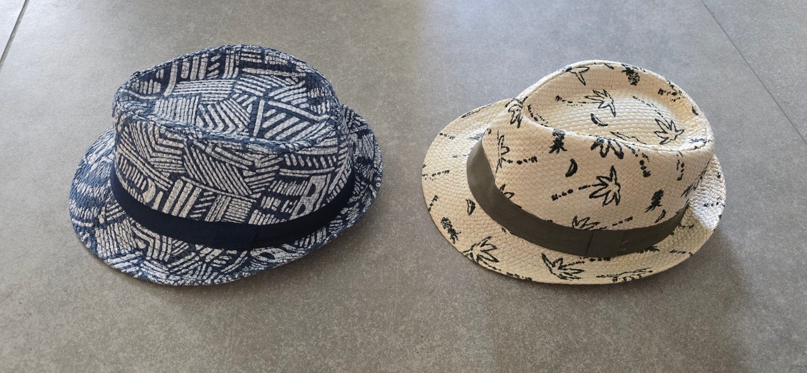 Leuke zonnehoedjes voor kinderen - set van 2, Ophalen of Verzenden, Gebruikt, Hoed