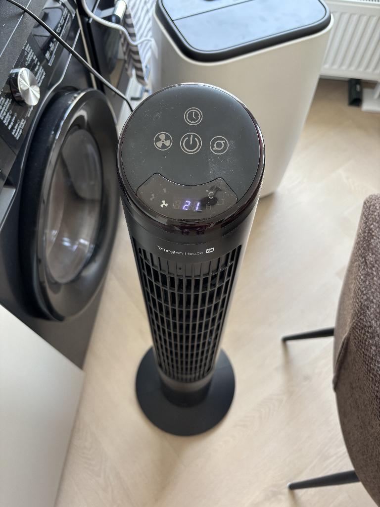 Toren ventilator, Witgoed en Apparatuur, Ventilatoren, Ophalen, Ventilator met afstandsbediening, Zo goed als nieuw, Torenventilator