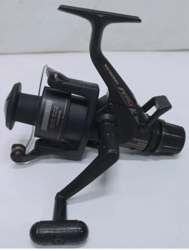 Gezocht! SHIMANO BAITRUNNER AERO 4010, Verzenden, Zo goed als nieuw, Molen