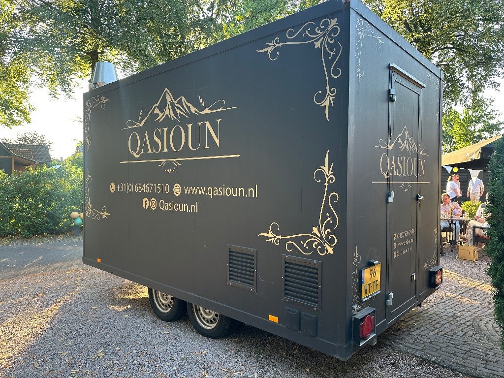 Foodtruck – Compleet ingericht incl gasfriteus & koelvitrine, Ophalen