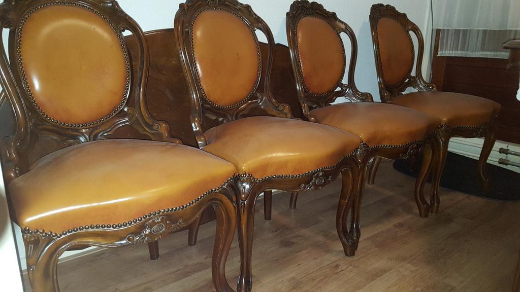 Barok eetkamers en stoelen, Ophalen
