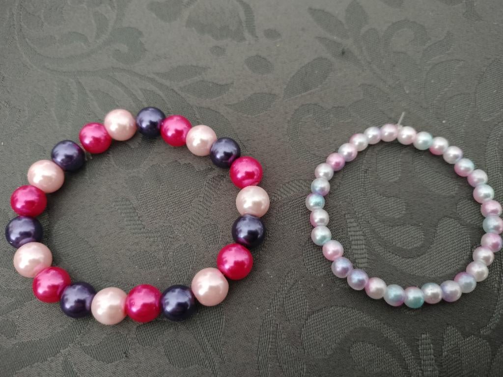 Zelfgemaakte armbandjes, Sieraden, Tassen en Uiterlijk, Armbanden, Overige kleuren, Nieuw, Ophalen of Verzenden, Elastiek