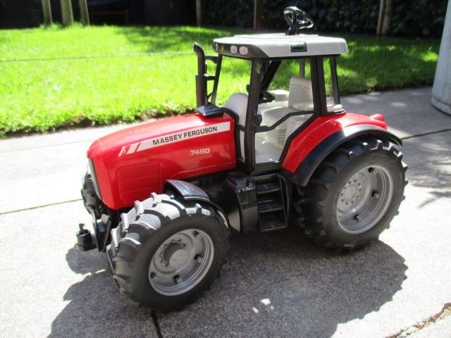 bruder massey ferguson trekker met dakstuur, Ophalen, Zo goed als nieuw