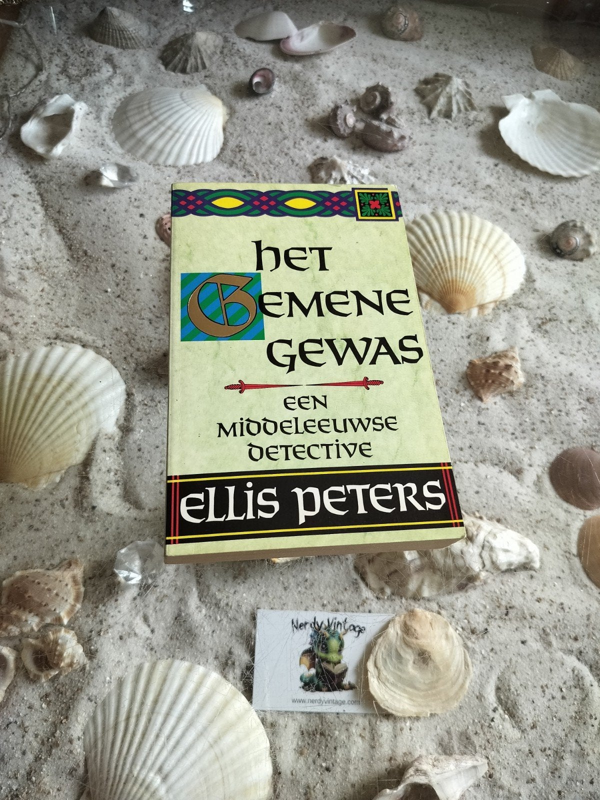 Ellis Peters - Het gemene gewas - Broeder Cadfael, Ophalen of Verzenden, Gelezen