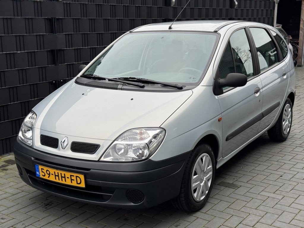 Renault Scénic 1.4-16V Air| 75DKM NAP| TREKHAAK| UNIEK| ZEE, Auto's, Oldtimers, Voorwielaandrijving, Stof, 95 pk, Renault