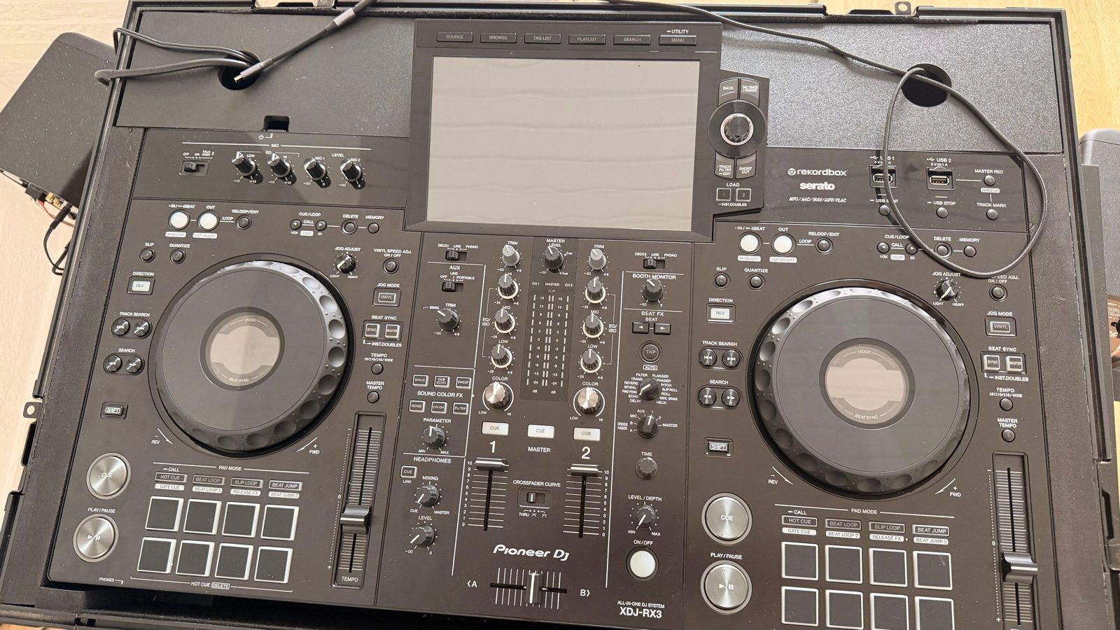Pioneer XDJ-RX3 + Pioneer Flightcase, Ophalen, Zo goed als nieuw, Dj-set, Pioneer