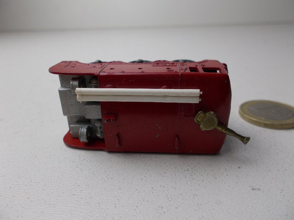 1964 Matchbox Lesney No. 63B FOAMMITE CRASH TENDER., Hobby en Vrije tijd, Modelauto's | 1:50, Ophalen of Verzenden, Gebruikt, Bus of Vrachtwagen