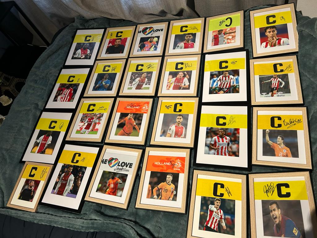 Gesigneerde aanvoerdersbanden ingelijst met bewijs, Ophalen of Verzenden, Zo goed als nieuw, Overige binnenlandse clubs, Overige typen