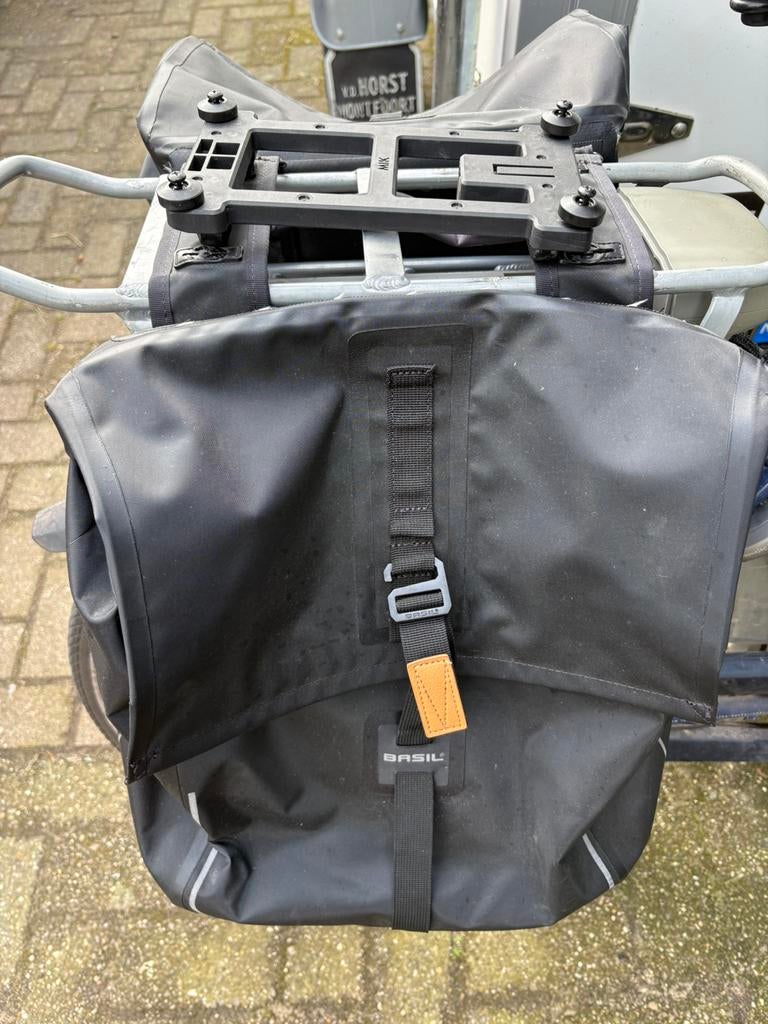 Fietstas Basil met Mik systeem gebruikt, Ophalen of Verzenden, Gebruikt
