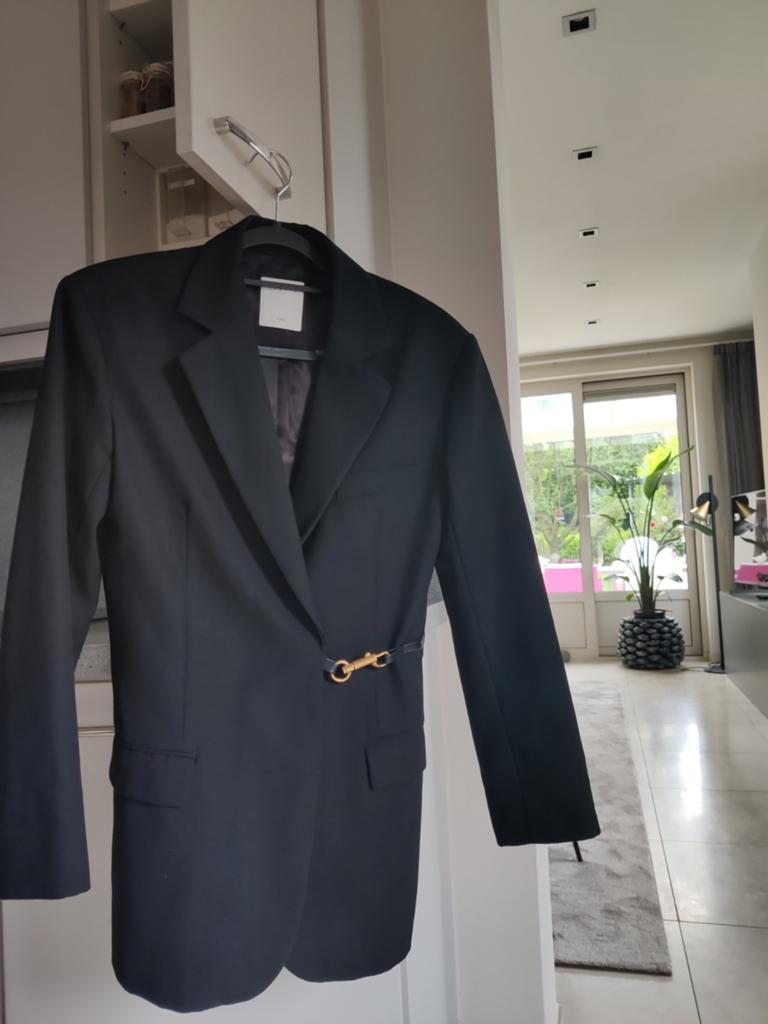 Sandro blazer maat 34 als nieuw € 489, Kleding | Dames, Ophalen of Verzenden, Zo goed als nieuw, Maat 34 (XS) of kleiner, Zwart