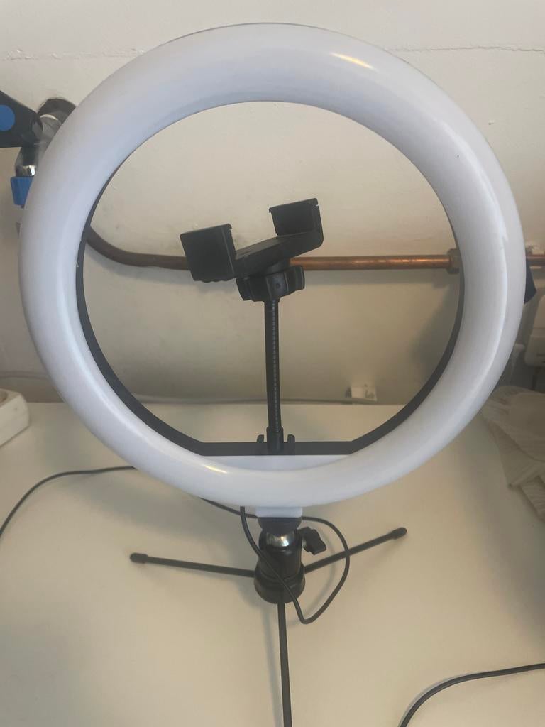 Ringlamp met statief en telefoonhouder voor selfies, Ophalen, Zo goed als nieuw, Lamp of Flitsset