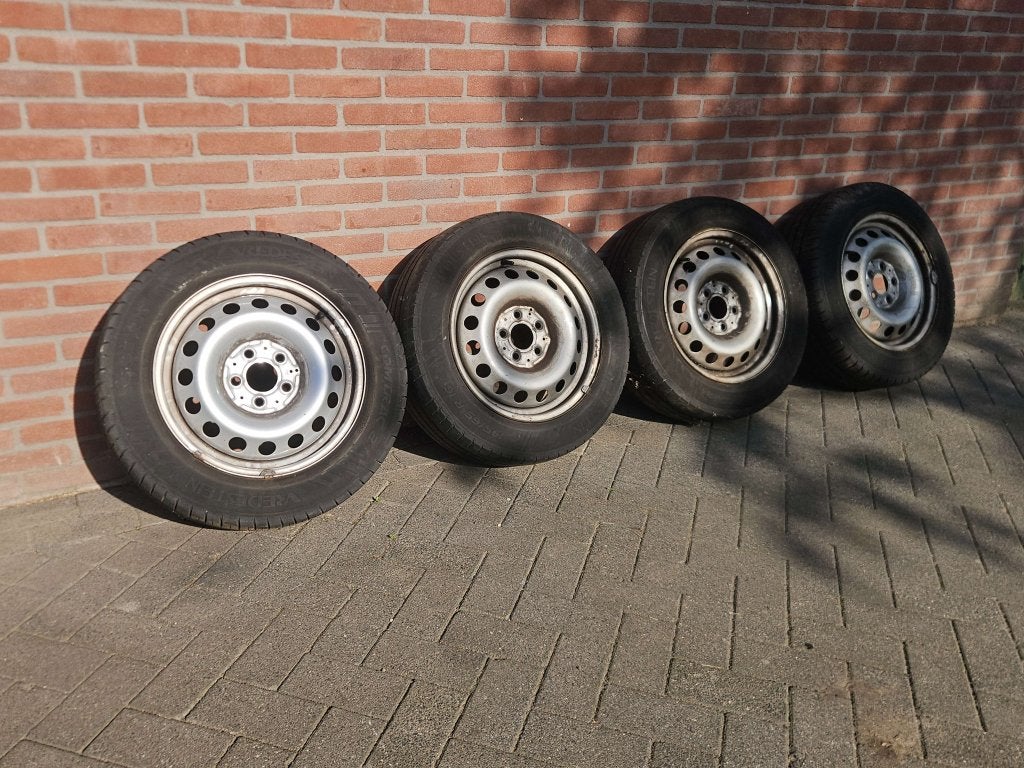 RESERVE BANDEN/VELGEN MERCEDES VITO 2014-HEDEN, Niet ingevuld, 16 inch, Banden en Velgen, Niet ingevuld