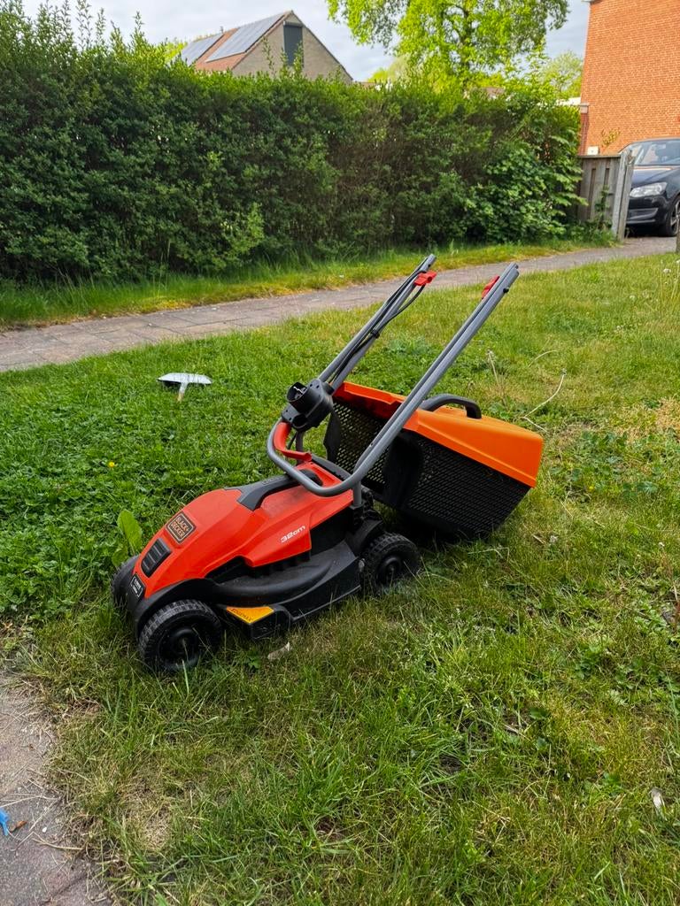 Blackdecker E-Drive 1200 W (gebruikt), Ophalen of Verzenden, Gebruikt, Elektrische grasmaaier