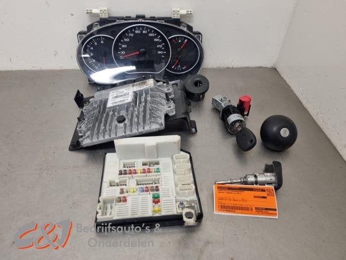 Computer Motormanagement van een Renault Kangoo, Auto-onderdelen, Gebruikt, -, Renault, -
