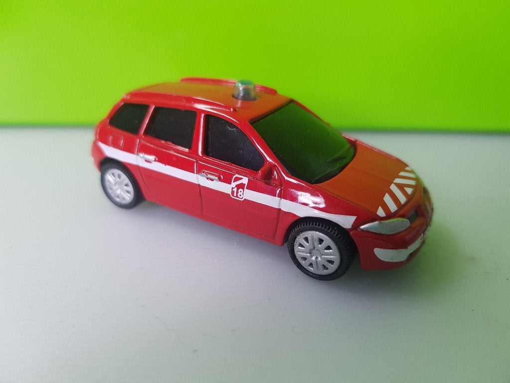 Norev - Renault Megane Estate Pompiers [rood] 1/60, Ophalen of Verzenden, Gebruikt, Auto