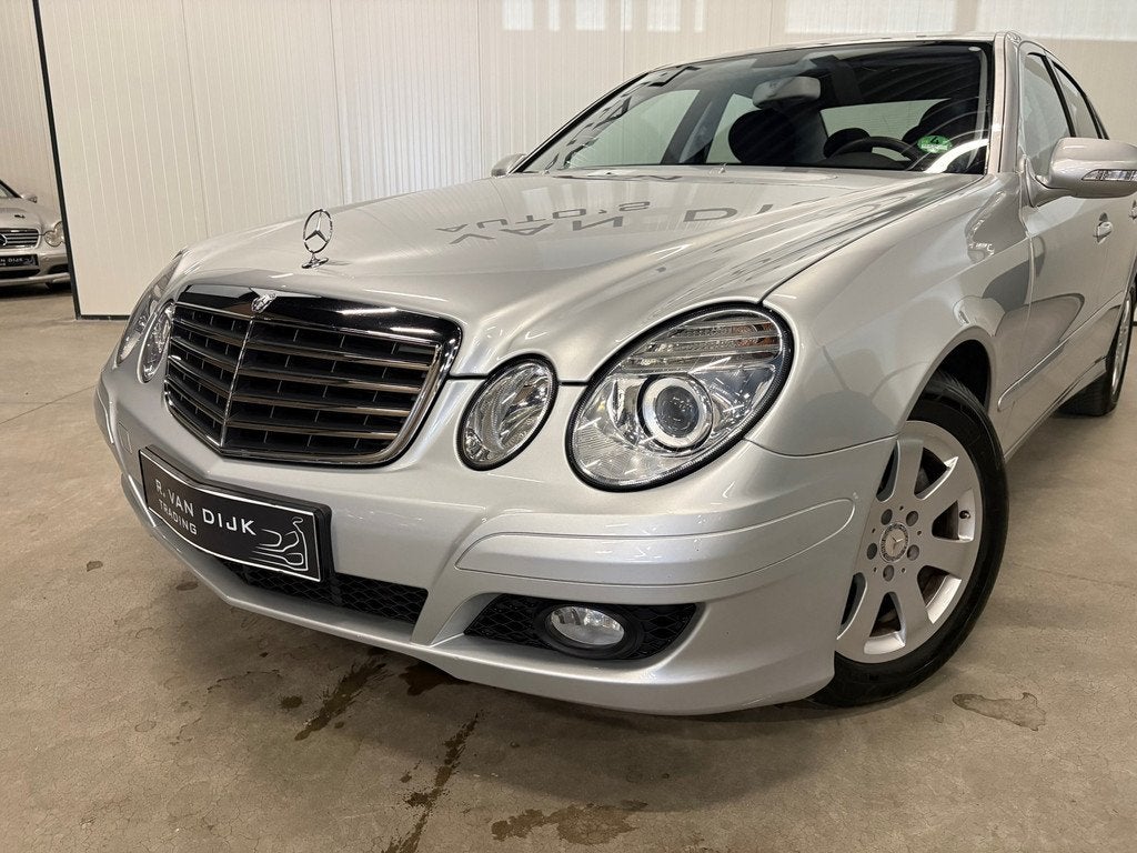 Mercedes-Benz E-klasse 200 K. Classic 1e Eigenaar W211, Gebruikt, Zwart, 4 cilinders, 1796 cc