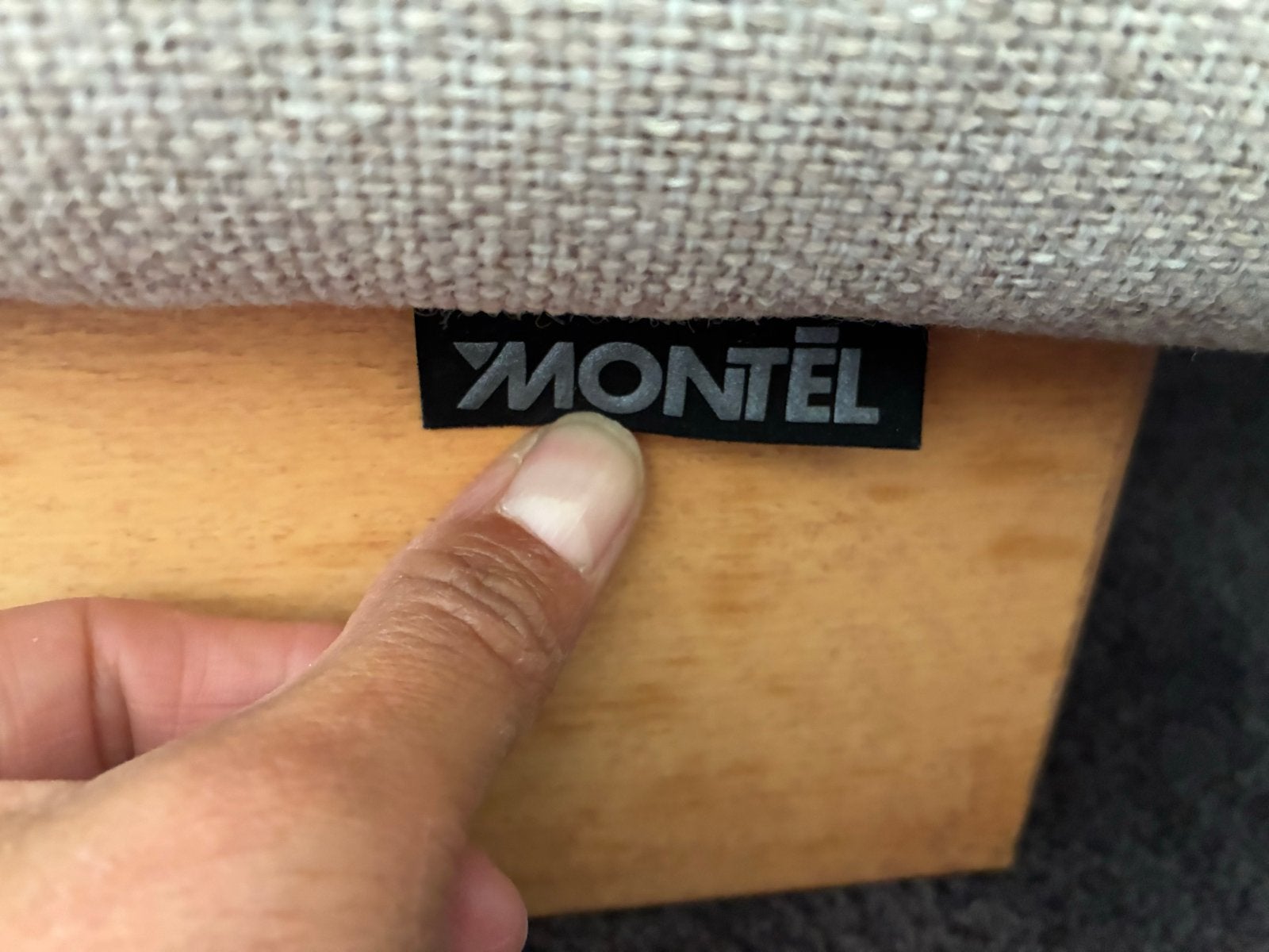 Montel hocker, Ophalen, 75 tot 100 cm, Zo goed als nieuw, Stof