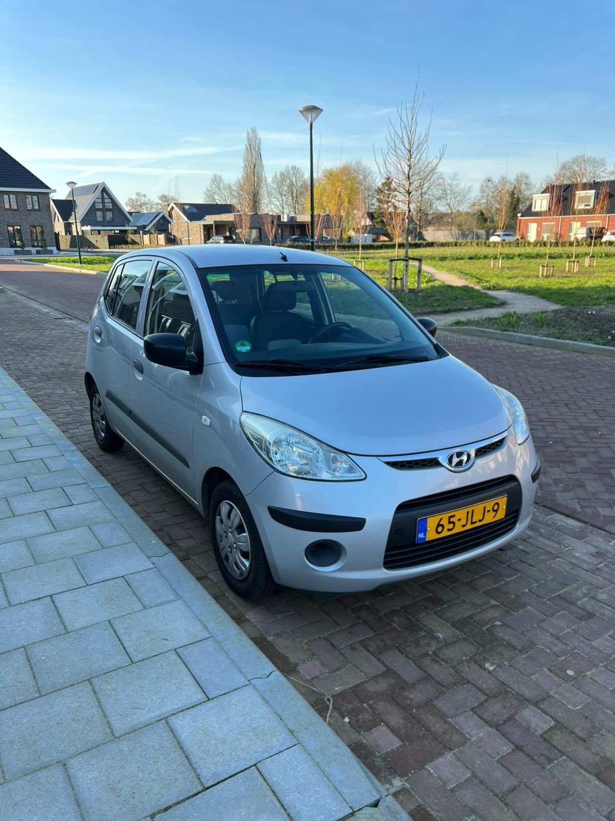 Hyundai i10 1.1 I 5DR 2009 Grijs Nieuwe APK en beurt!, Auto's, Voorwielaandrijving, 31 €/maand, 4 cilinders, 400 kg