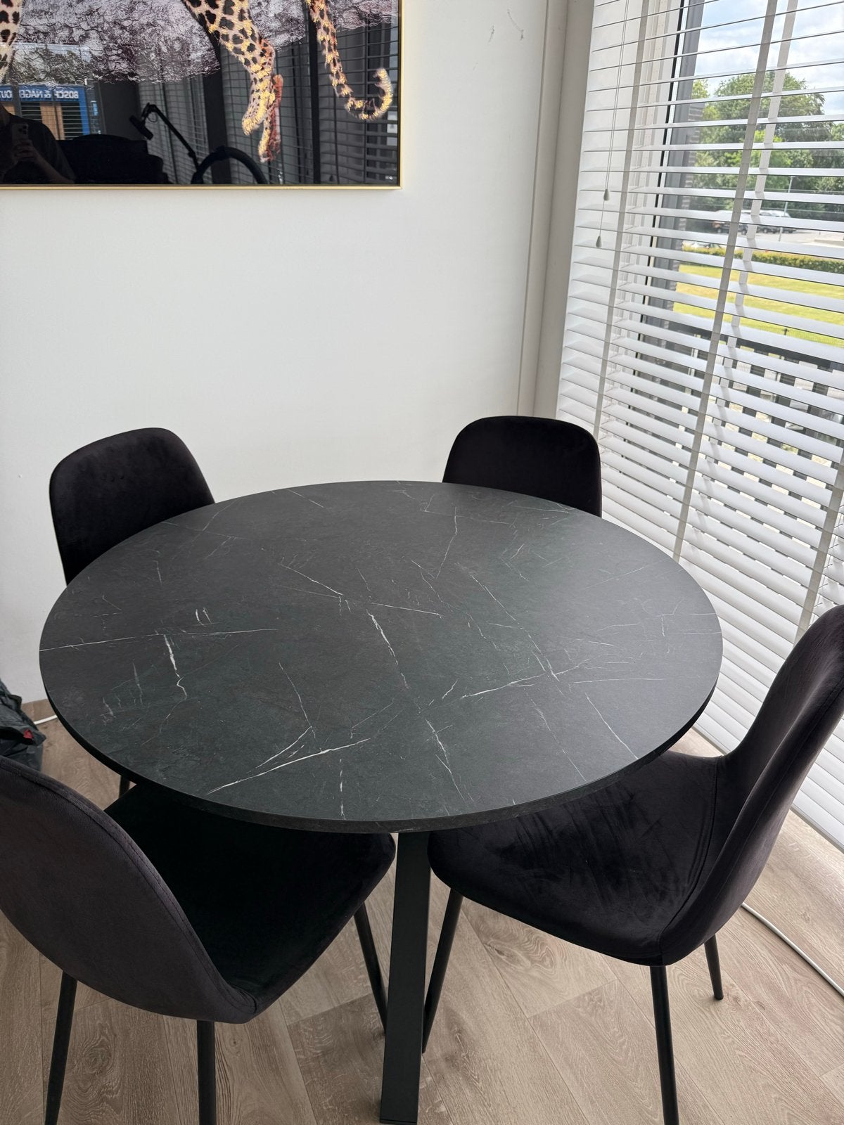 Ronde ikea eettafel en 4 stoelen, Huis en Inrichting, Tafels | Eettafels, Overige materialen, 100 tot 150 cm, Rond, Zo goed als nieuw