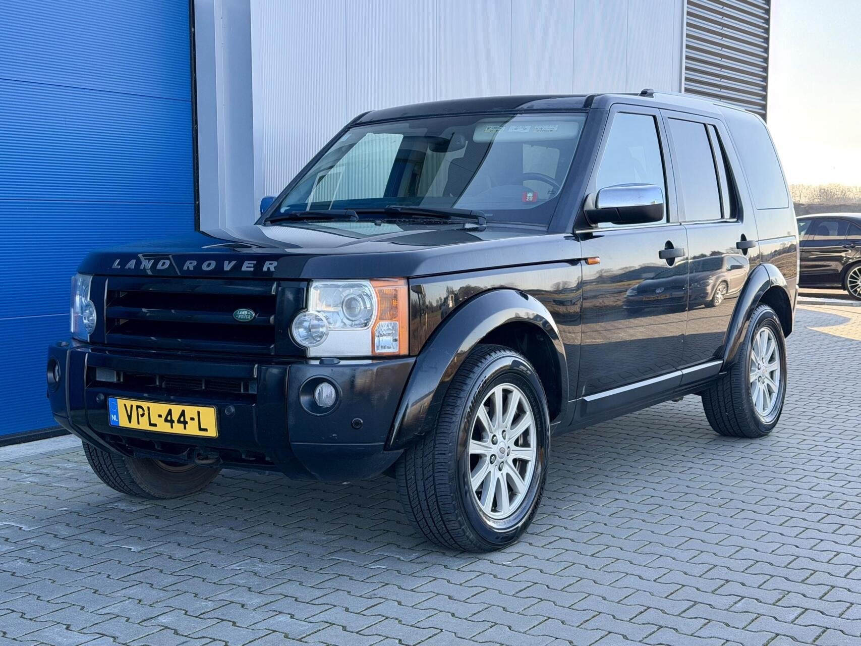 Land Rover Discovery 3 Grijs kenteken | HSE, 2501 kg, 190 pk, Zwart, 10 km/l