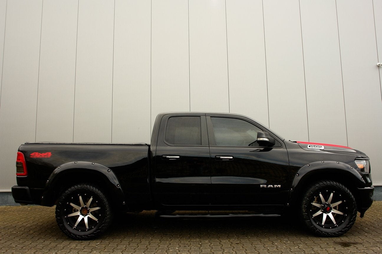 Dodge Dodge RAM 1500 5.7 V8 Black Edition (bj 2019), Automaat, Gebruikt, 5654 cc, Zwart