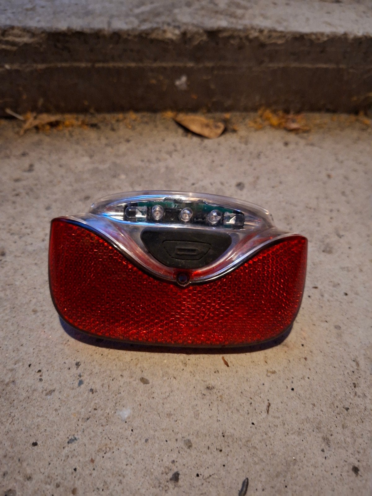 Gazelle Innergy led achterlicht, Elektrische fiets, Gebruikt, Kunststof, Ophalen of Verzenden